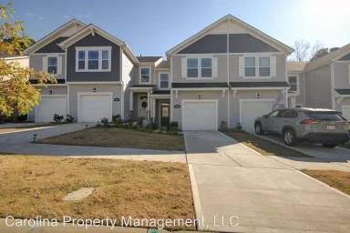 Main picture of 16014 Red Buckeye Ln