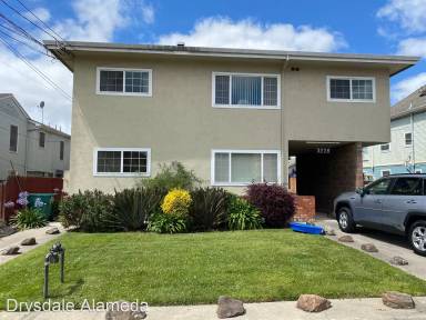 Main picture of 3228 Briggs Ave