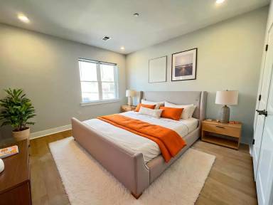Main picture of 4140 W Girard Ave
