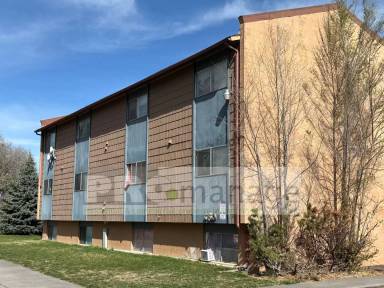 Main picture of 680 S Stout Ave