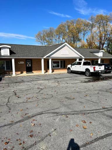 Main picture of 152 Morgnec Rd