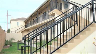 Main picture of 547 E Dayman St