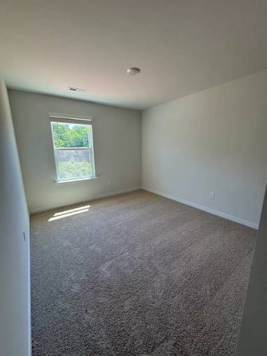 Main picture of 764 14th Avenue Ct NE