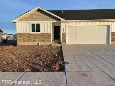 Main picture of 3697 E Gample Ave