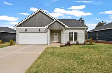 Main picture of 2628 Cedrus Ave