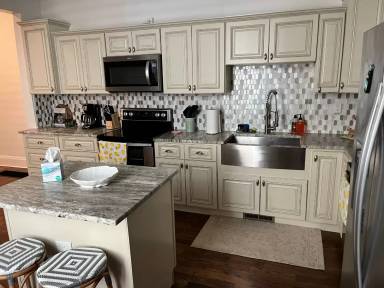 Main picture of 1834 Sherwood Ave