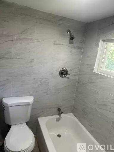 Main picture of 346 S 1st Ave