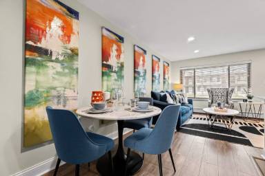 Main picture of 2325 W 13 Mile Rd