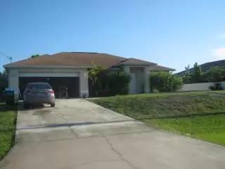 Main picture of 225 NW 25th St