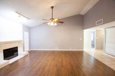 Main picture of 1124 Kesser Dr