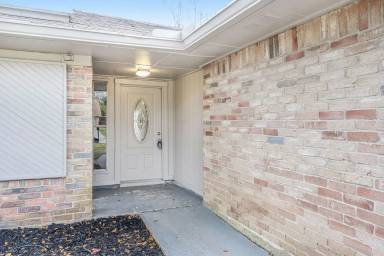 Main picture of 5014 Glendower Dr