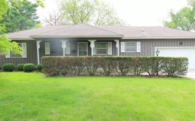 Main picture of 8408 Woodson Dr