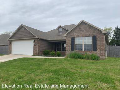 Main picture of 1120 Battery Dr