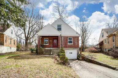 Main picture of 3029 S Hegry Cir