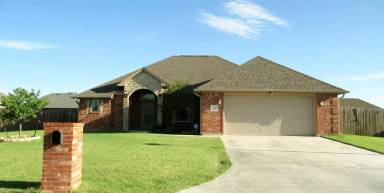 Main picture of 1211 Brandi Dr