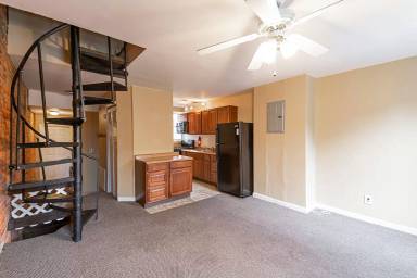 Main picture of 530 N 32nd St