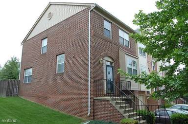 Main picture of 1816 Barrington Ct