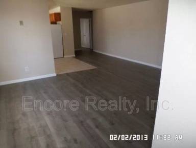 Main picture of 384 I St