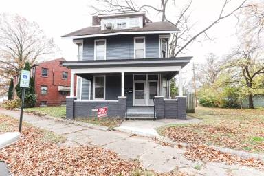 Main picture of 1419 SE 2nd St