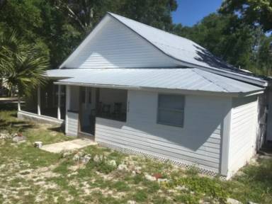 Main picture of 412 NW Avenue C