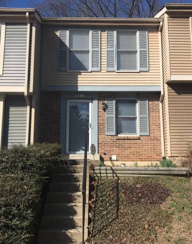 Main picture of 12466 Valleyside Way