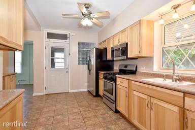 Main picture of 5101 N Major Ave