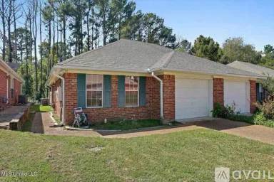 Main picture of 121 Kings Ridge Dr