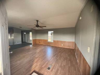 Main picture of 363 Joyner Loop