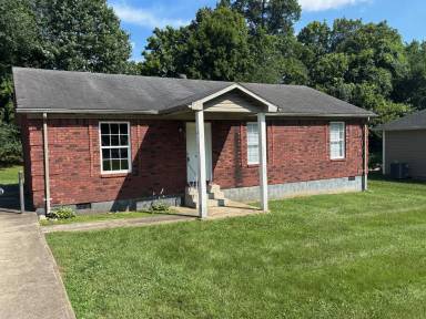 Main picture of 123 McGowan Ave