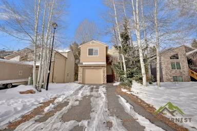 Main picture of 281 N 6th Ave