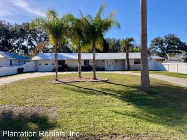 Main picture of 1910 NW 18th St