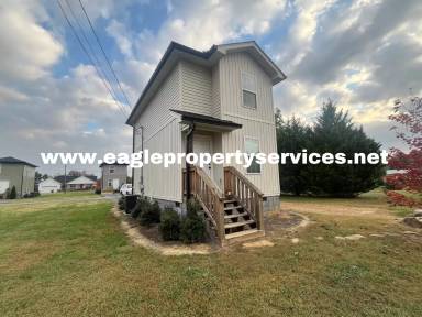 Main picture of 120 Harris St