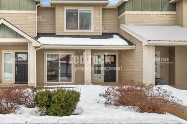 Main picture of 1710 N Willamette Rd