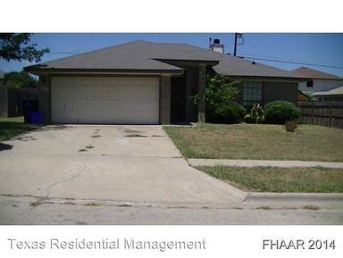 Main picture of 209 Rodeo Cir