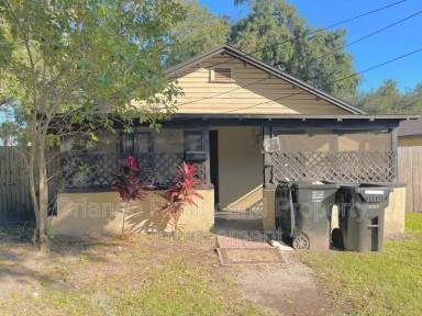 Main picture of 1235 W Cypress St