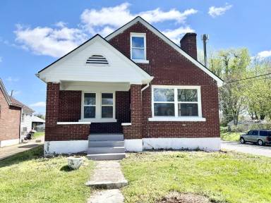 Main picture of 1453 Olive St