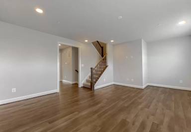 Main picture of 238-50 Sullivan Ln