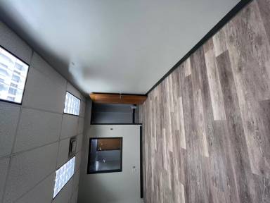 Main picture of 1675 Niagara St - Suite 11