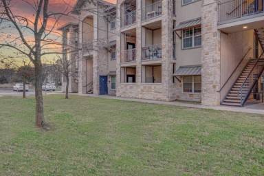 Main picture of 225 Ramsay St