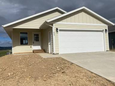 Main picture of 635 Diamond Ridge Blvd
