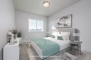 Main picture of 2511 Ronan St