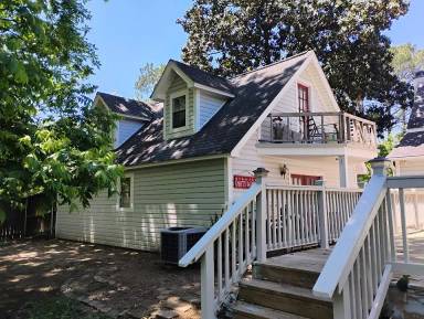 Main picture of 504 N Newsom St