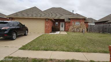 Main picture of 3005-89 Duncan Pointe