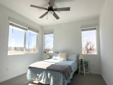 Main picture of 330 Geneva St