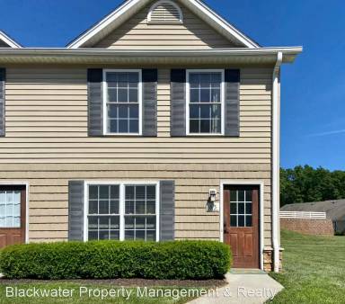 Main picture of 85 Old Tavern Cir