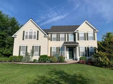 Main picture of 448 Buttonwood Ln