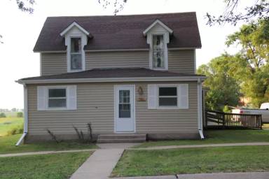 Main picture of 201 W Dewey St