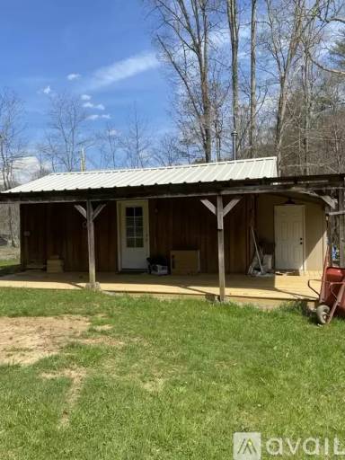 Main picture of 1523 Mining Town Rd
