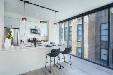 Main picture of 180 N Michigan Ave Apartments