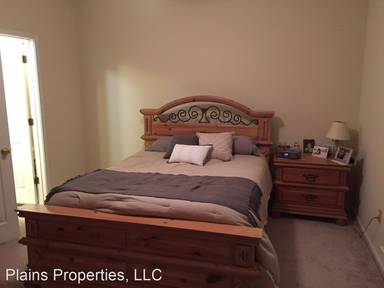 Main picture of 910 Harvard Pl